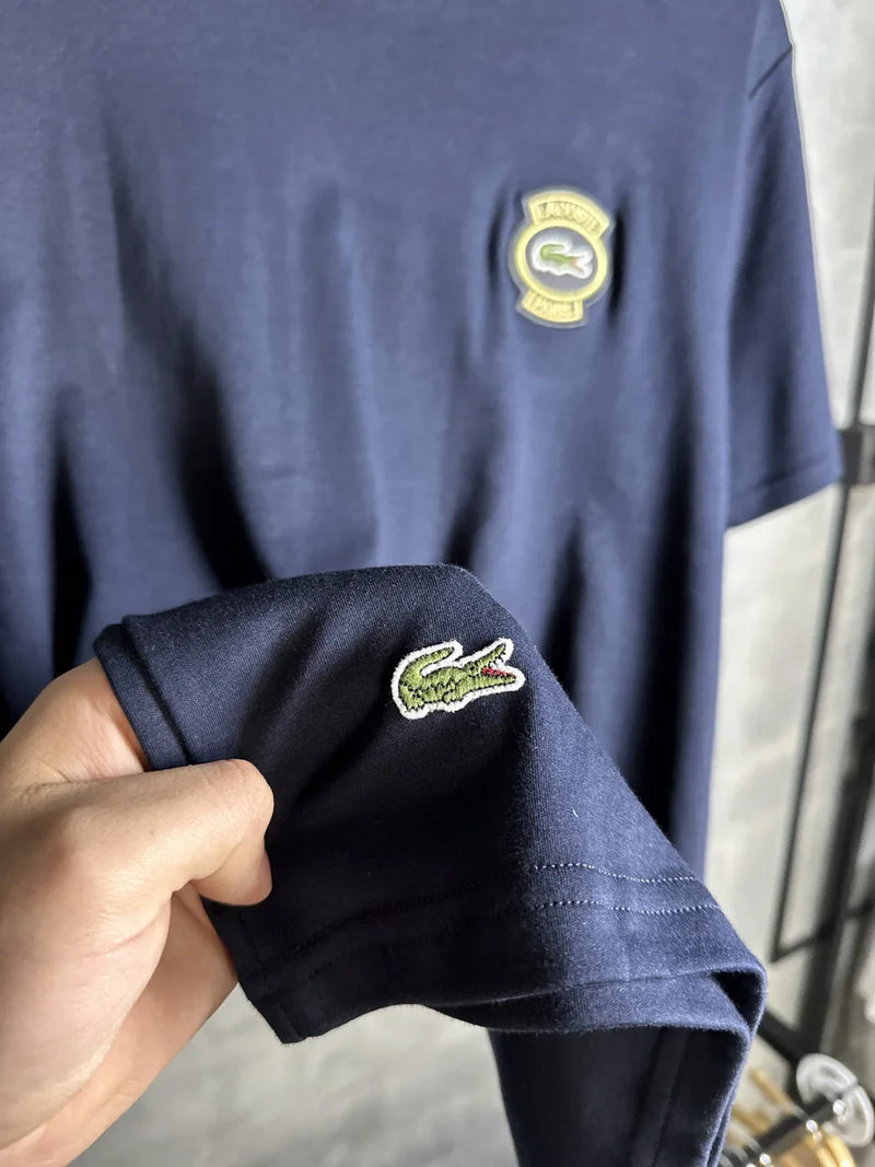 CAMISETA LACOSTE EDIÇAO LCST CLUB