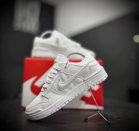 TÊNIS NIKE (primeira linha)