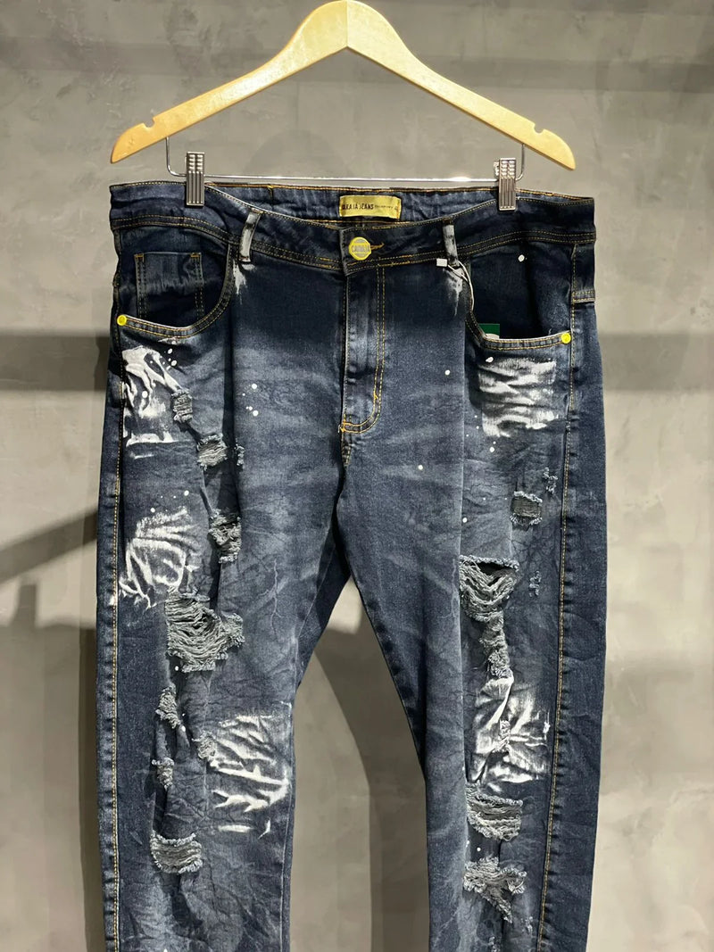 CALÇA JEANS ESCURA MODELO JOGADOR COM FORRO E RESOINGOS